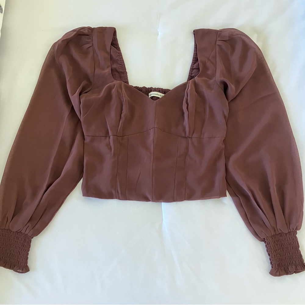 *abercrombie mesh sleeve sweetheart blouse*